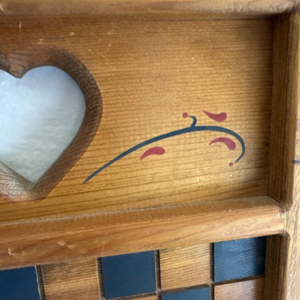 Vintage Cottagecore Wood Checker Board Tray 22x12.5" Blue Red Heart Design Cabin - Picture 3 of 6